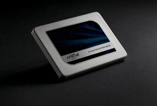 300 - Solid State Drive | Crucial UK